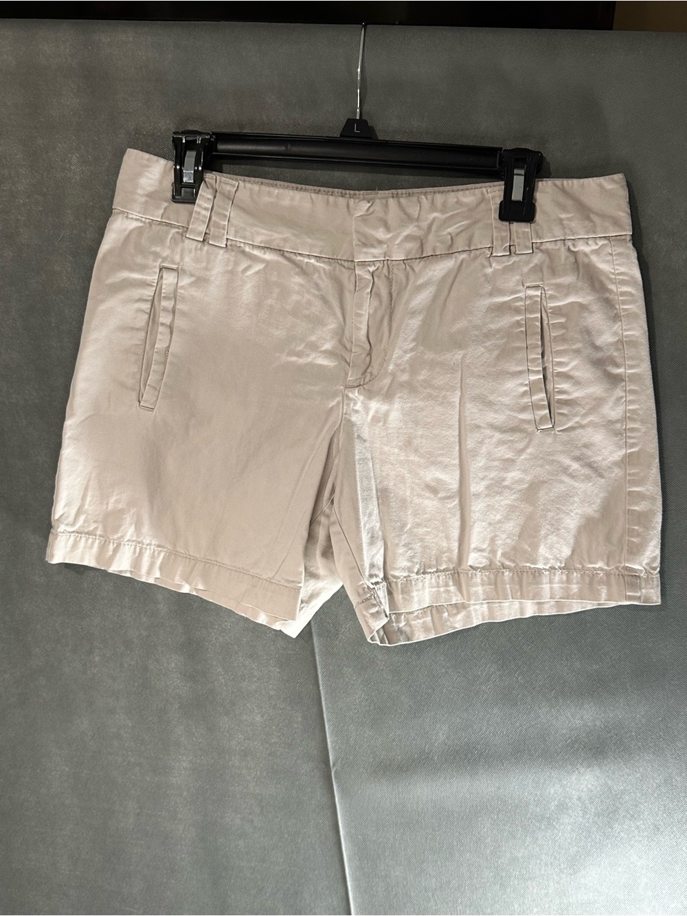 Ann Taylor LOFT Tan Cotton Casual Shorts Size 6